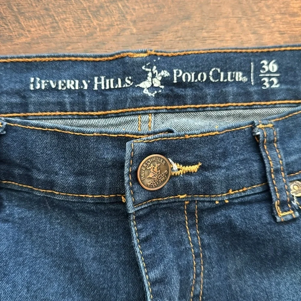 Beverly Hills Polo Club Men's Blue Jeans denim size 36 medium wash